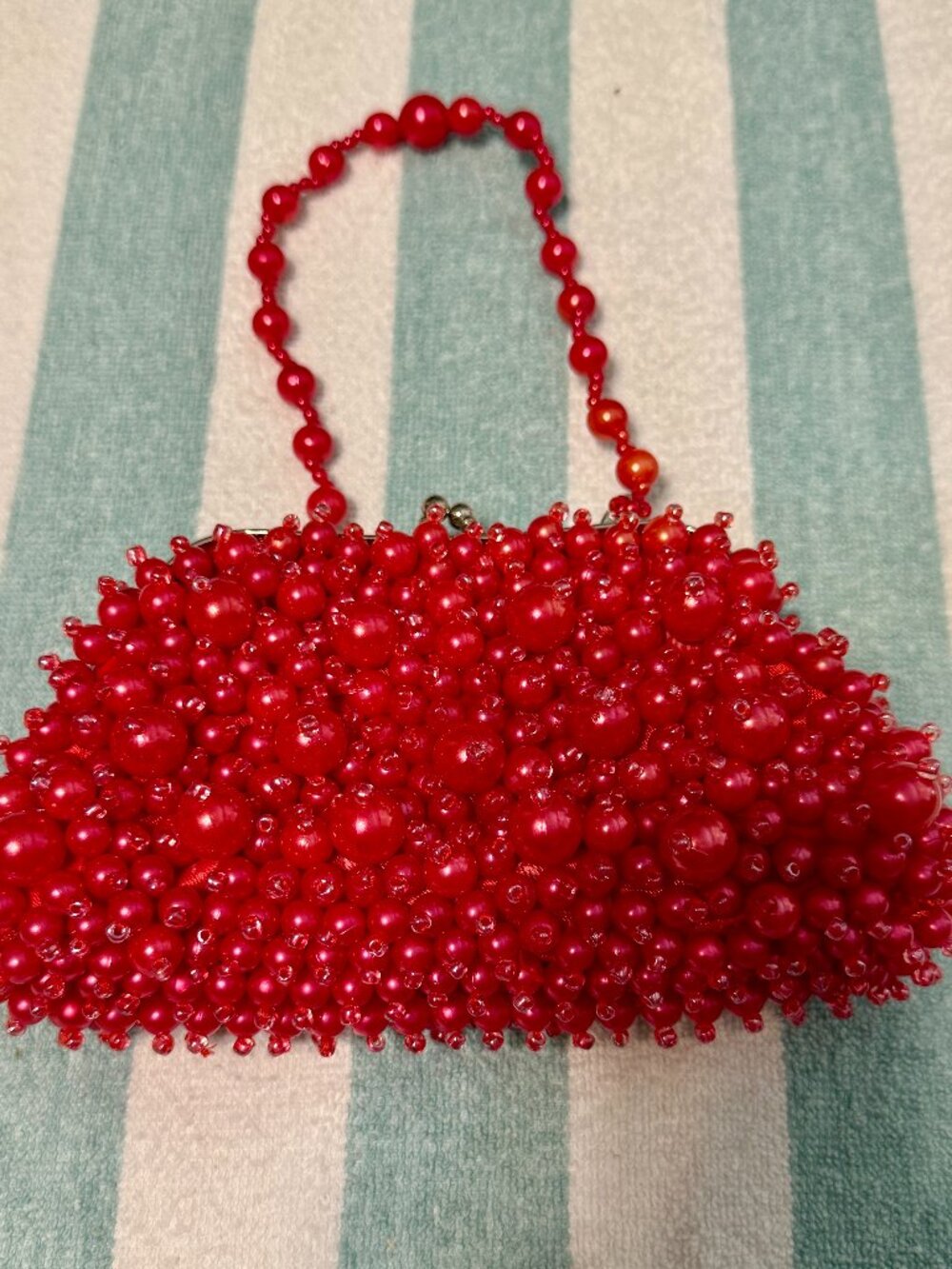 M & W - Moni Couture Beaded Purse - RED - NWT - Picture 2 of 3